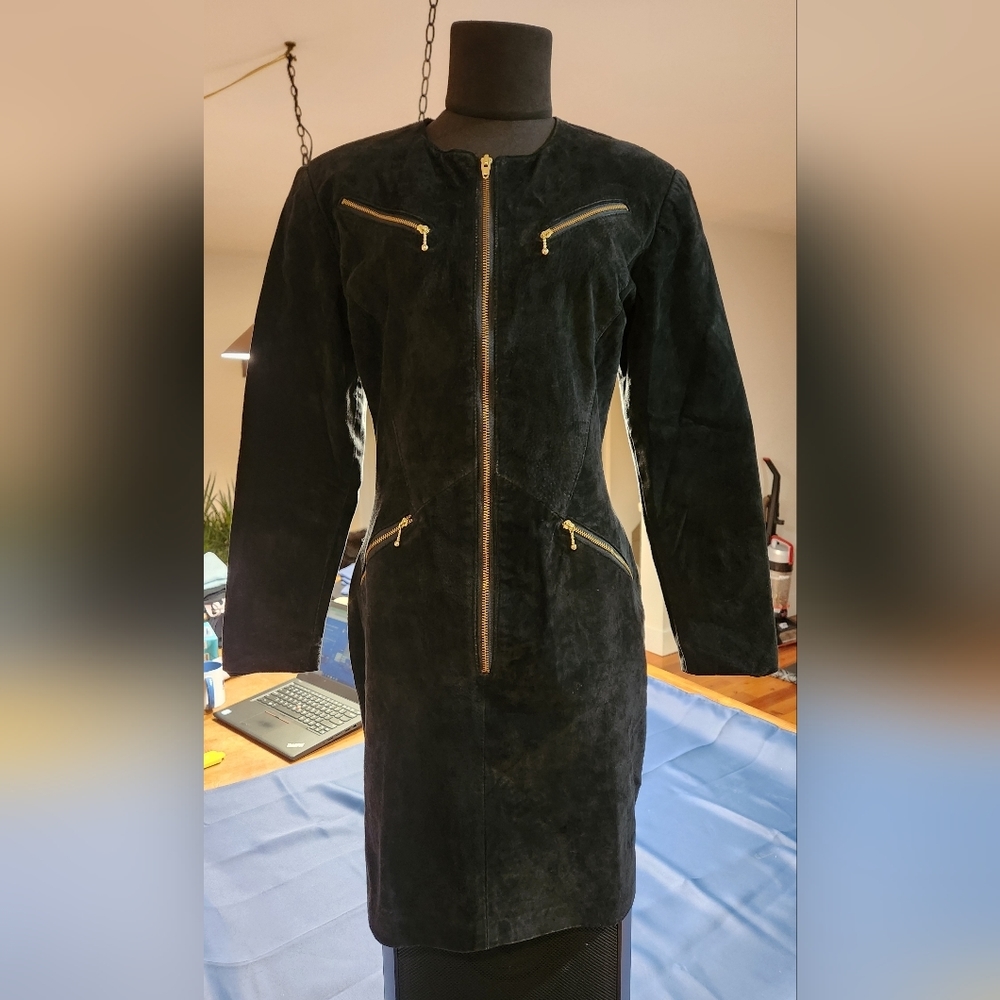 Vintage canadian made suede long sleeved mini dress front zipper accents (10)